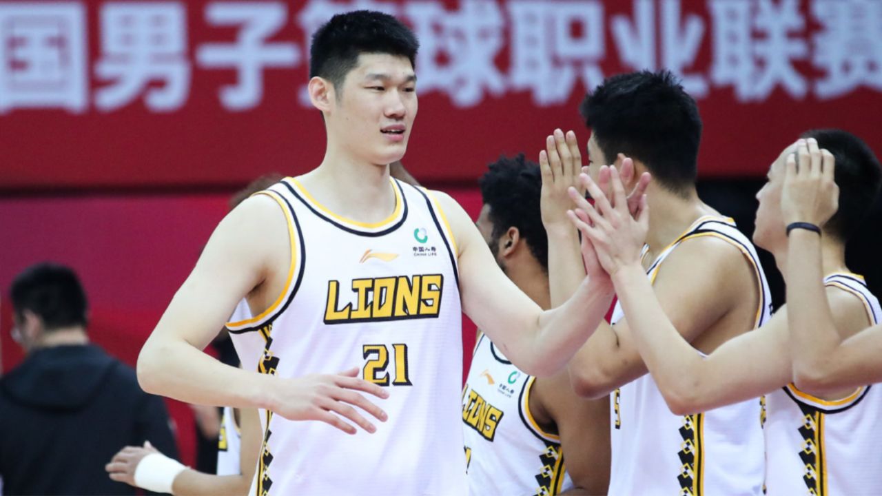 盘点cba历史十大中锋,cba总决赛姚明51分21篮板