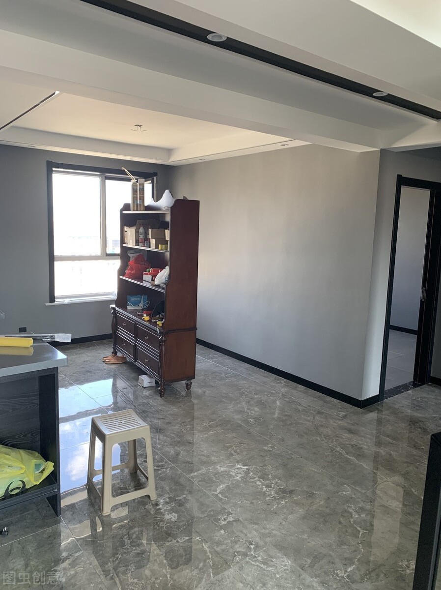 5万穷装攻略成都,5万穷装112平黑白极简