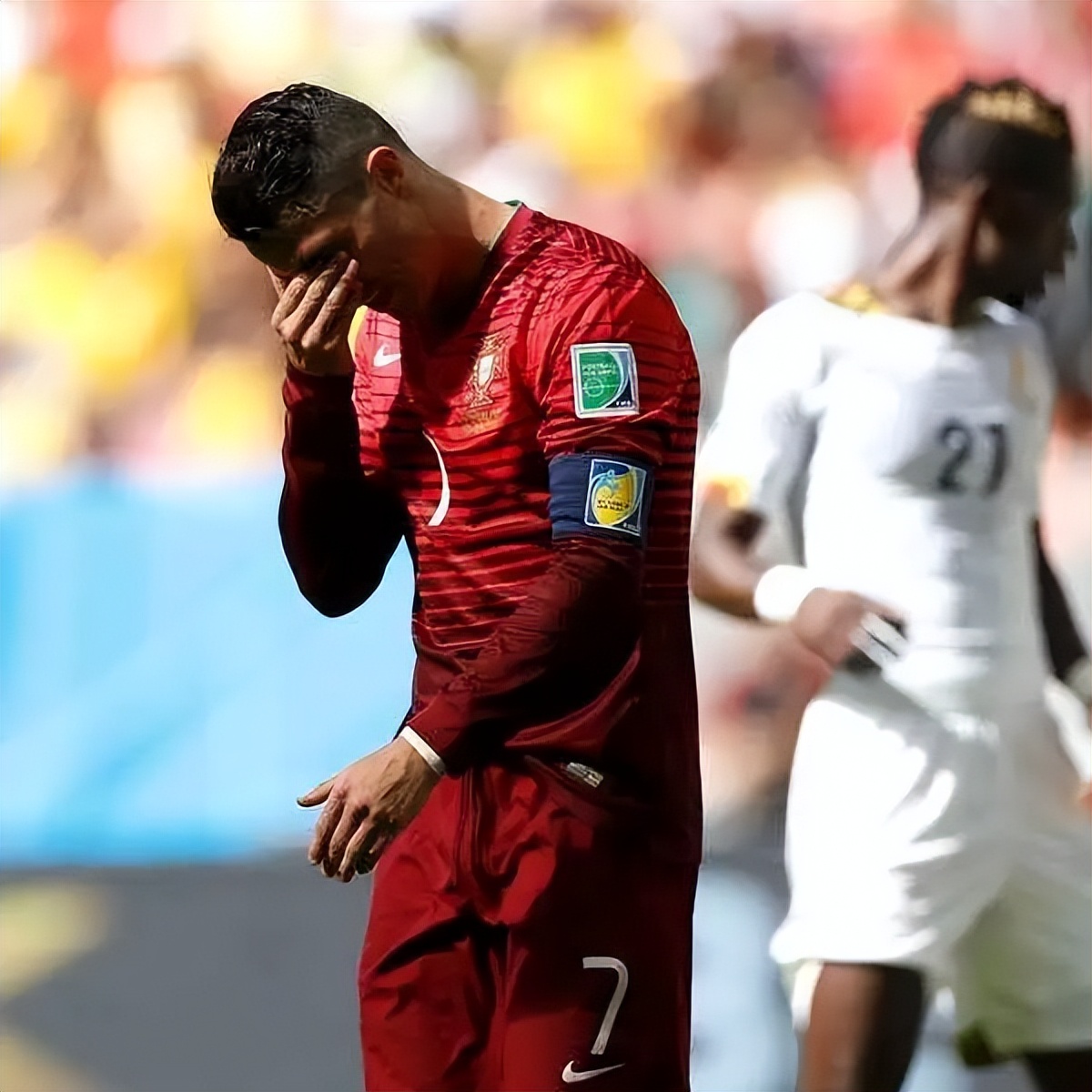 偷窃、下毒、车震、巫术，还有性放纵：世界杯历史上的冷故事