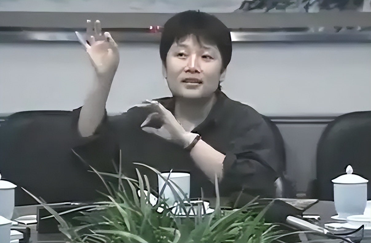 歌手李娜出家后的生活,歌手李娜出家后近况