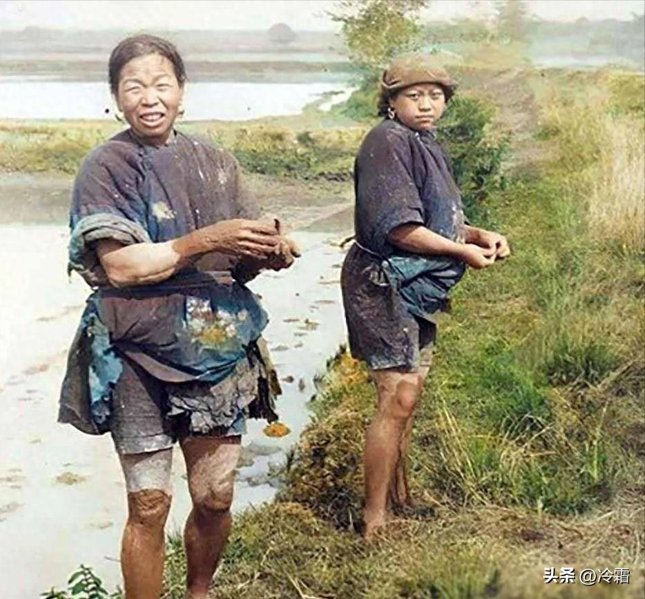 德军屠杀犹太女人的真实影像,纳粹集中营屠杀女性暴行案