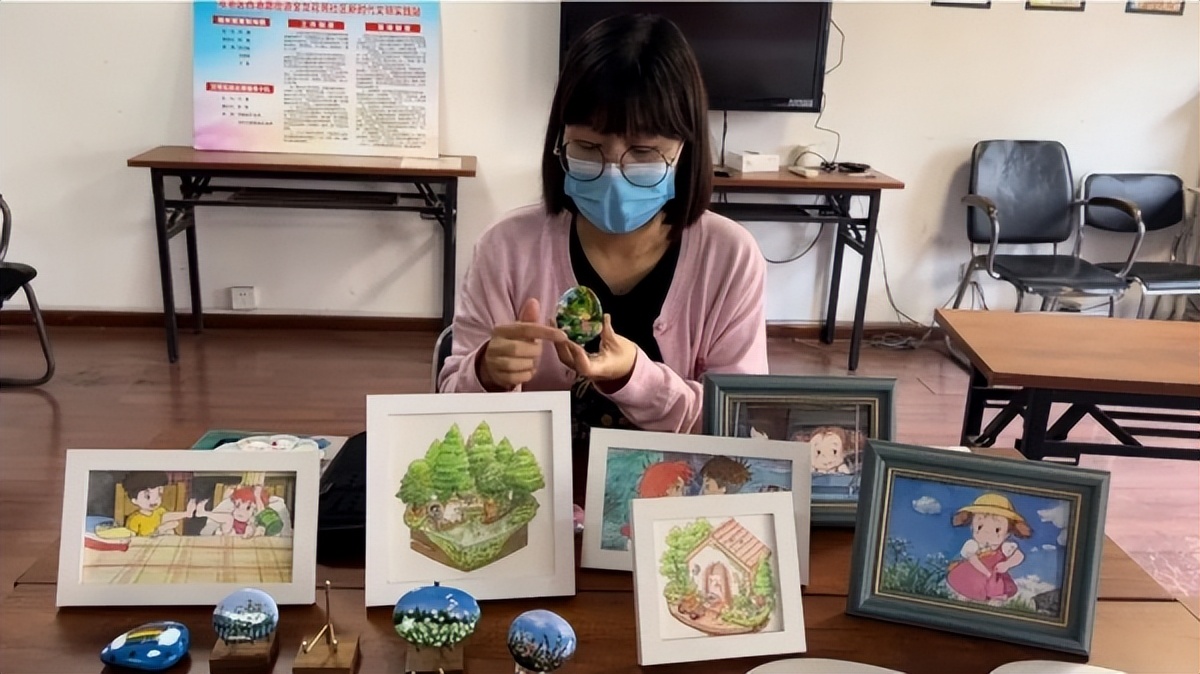 河北秦皇岛：小小石头画出“小清新”