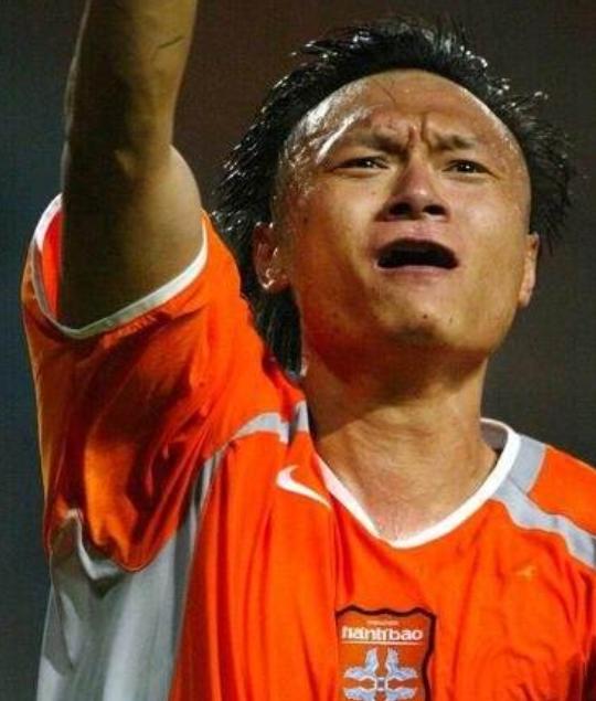 中国足坛11人最强阵容,足坛最强11人阵容退役