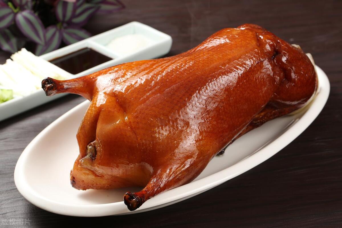 烤鸭的味道怎么形容,烤鸭的味道闻起来怪怪的