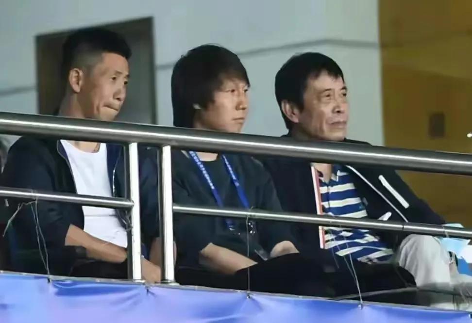 从足球球员到教练谁最成功,从足球队员到足球教练的牛人