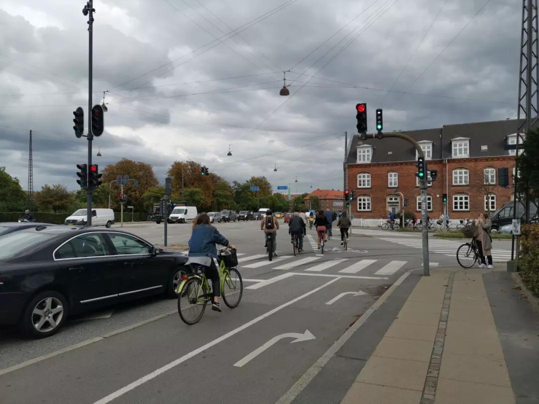 到底谁在忽悠你,到底谁在忽悠谁