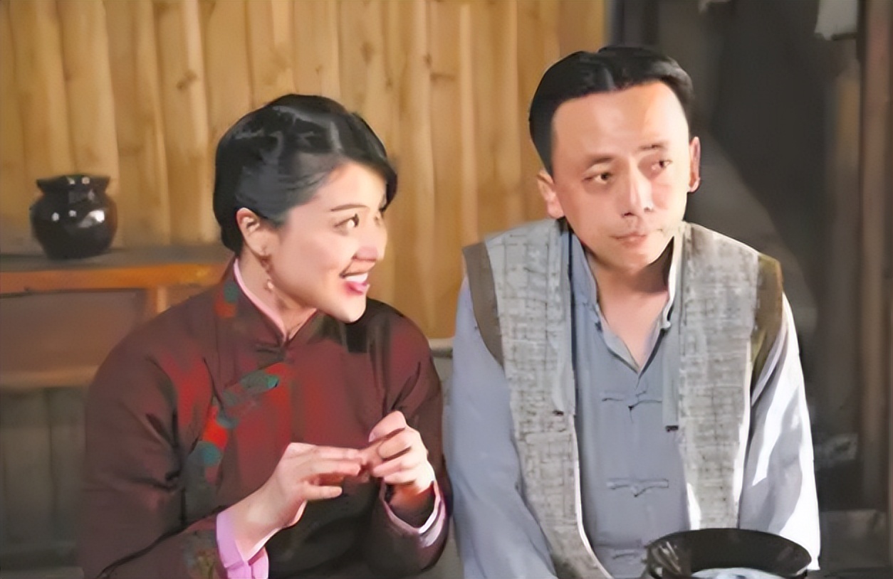 盘点雷人的抗日剧跟鬼子单挑,雷人抗日神剧盘点裤裆藏雷