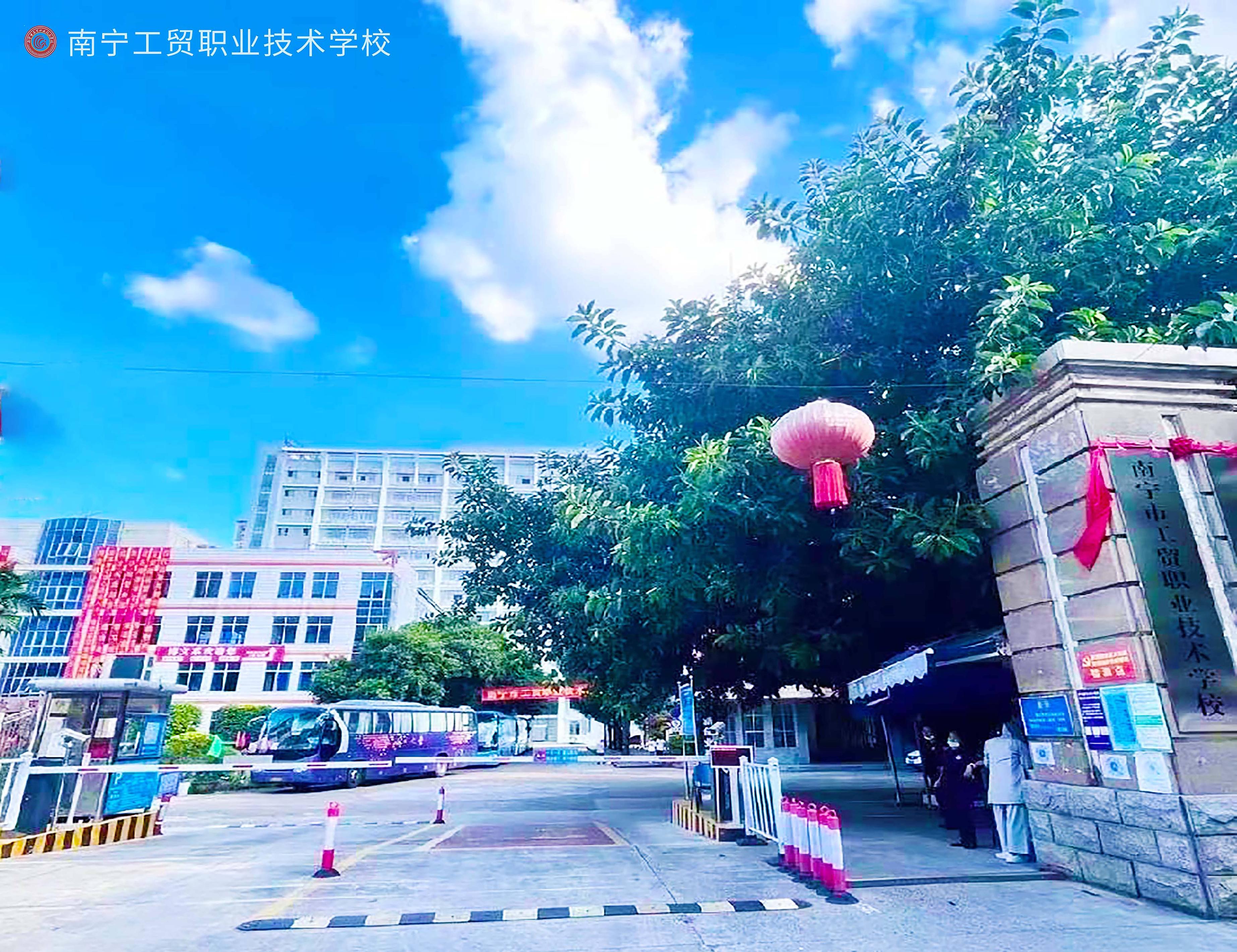 读职高跟读大专有什么区别,中专和职高哪个容易考大专