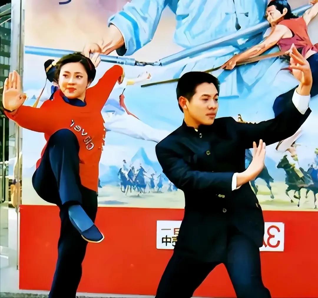 李连杰老了的图片,李连杰近照苍老似老头