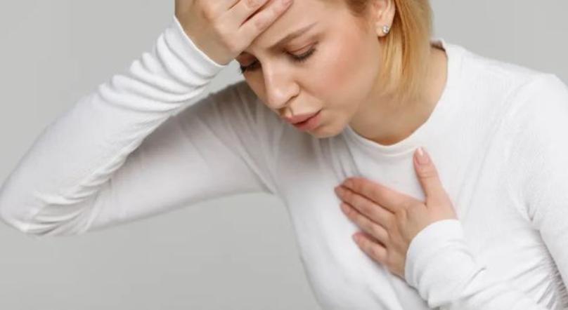 一饿就心慌手抖想吃甜的,一饿就心慌手抖但没查出低血糖