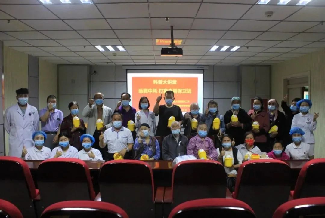 致敬白衣天使演唱会,致敬白衣天使周杰伦林俊杰完整版