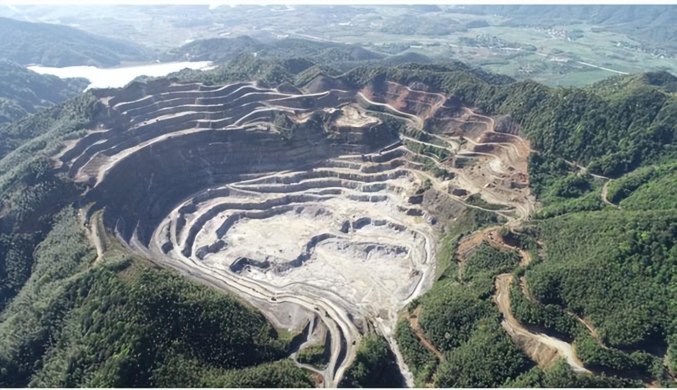 江西发现最大的钨矿是在哪个县市,江西发现世界最大钨矿