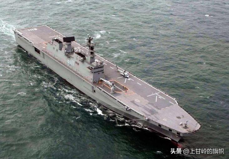 003号航空母舰是直通甲板吗,采用平直通飞行甲板的航空母舰