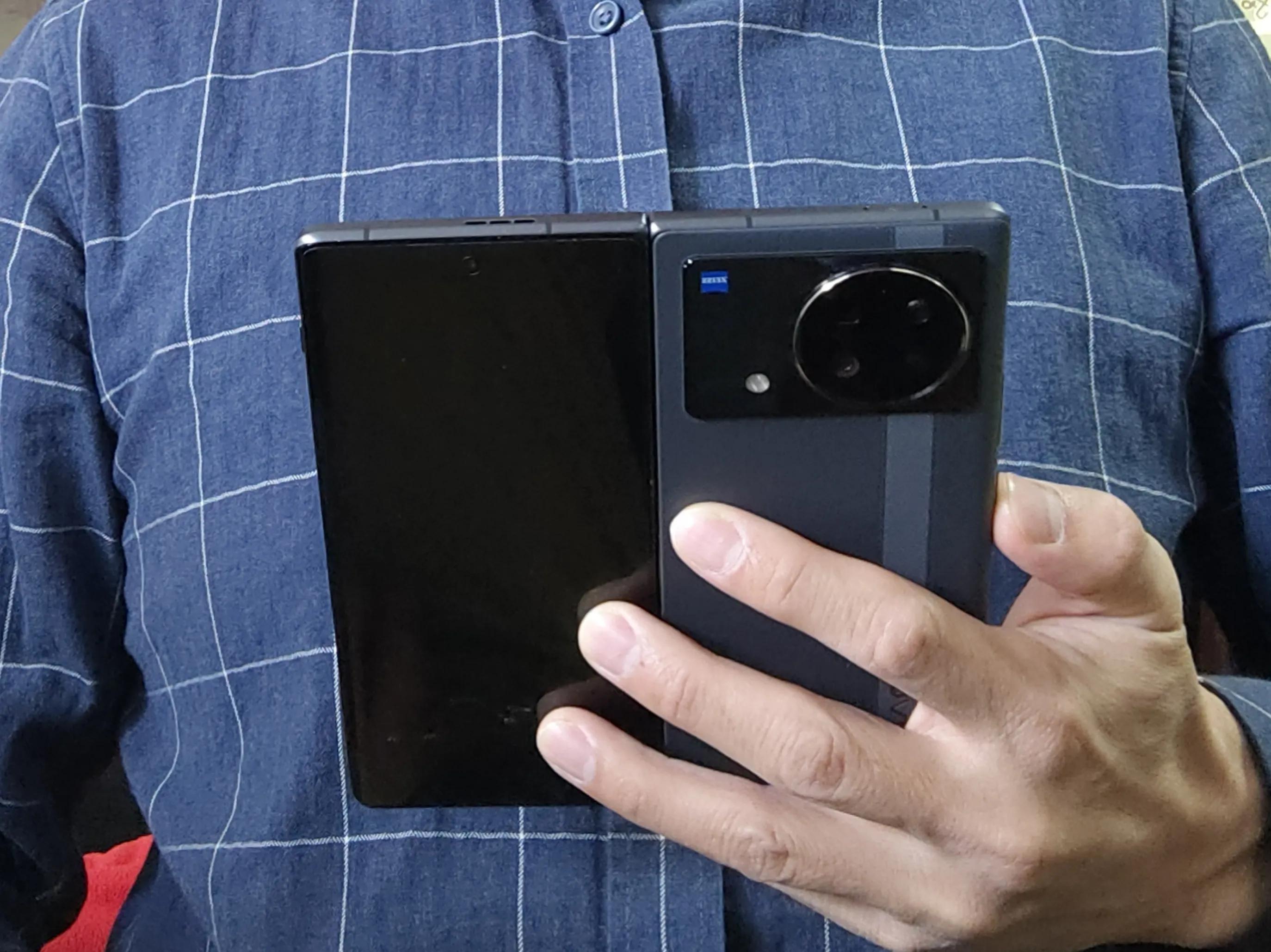 vivoxfold折叠屏手机怎么样,vivoxfold折叠屏手机值得入手吗