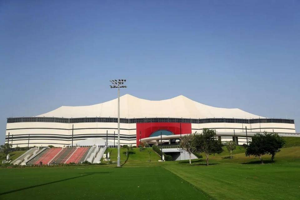 卡塔尔拆球场,卡塔尔都在哪些球场比赛