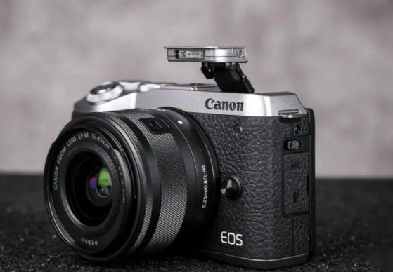 富士相机索尼相机徕卡相机哪个好,入门级的相机和中端相机的区别