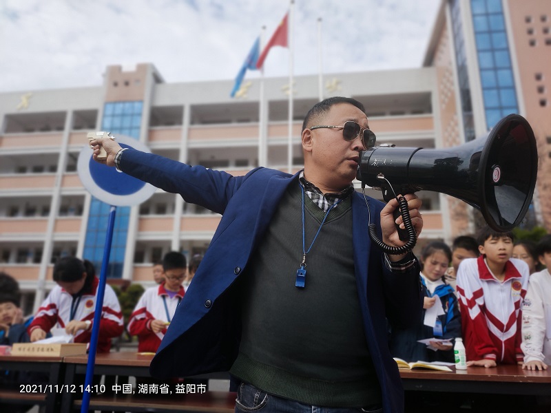 激扬青春庆百年华诞，携手奋进筑健康江英