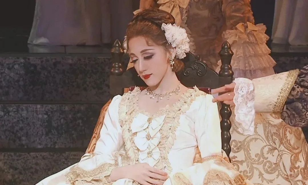 赫本在日本的影响力,赫本是谁为啥很出名