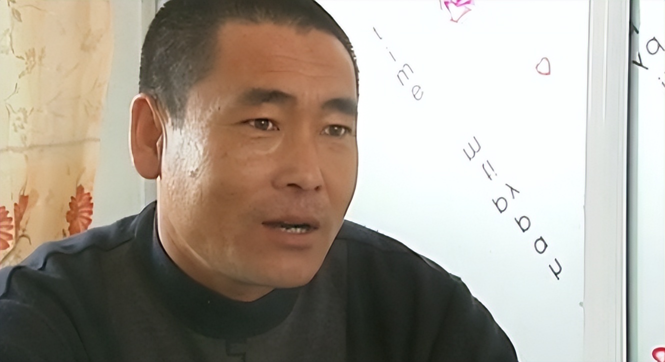 吉林男子救助傻狍子,吉林男子救助动物