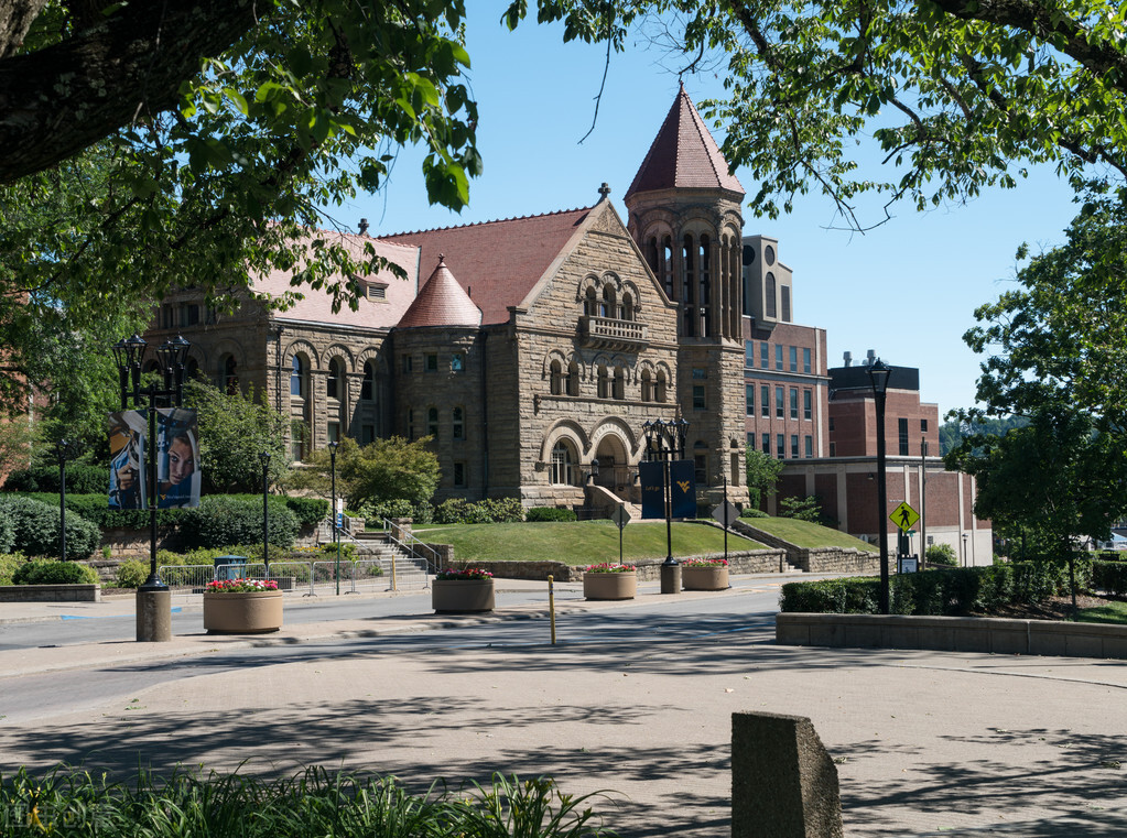 美国最好的大学六十所第十七弹——弗吉尼亚大学