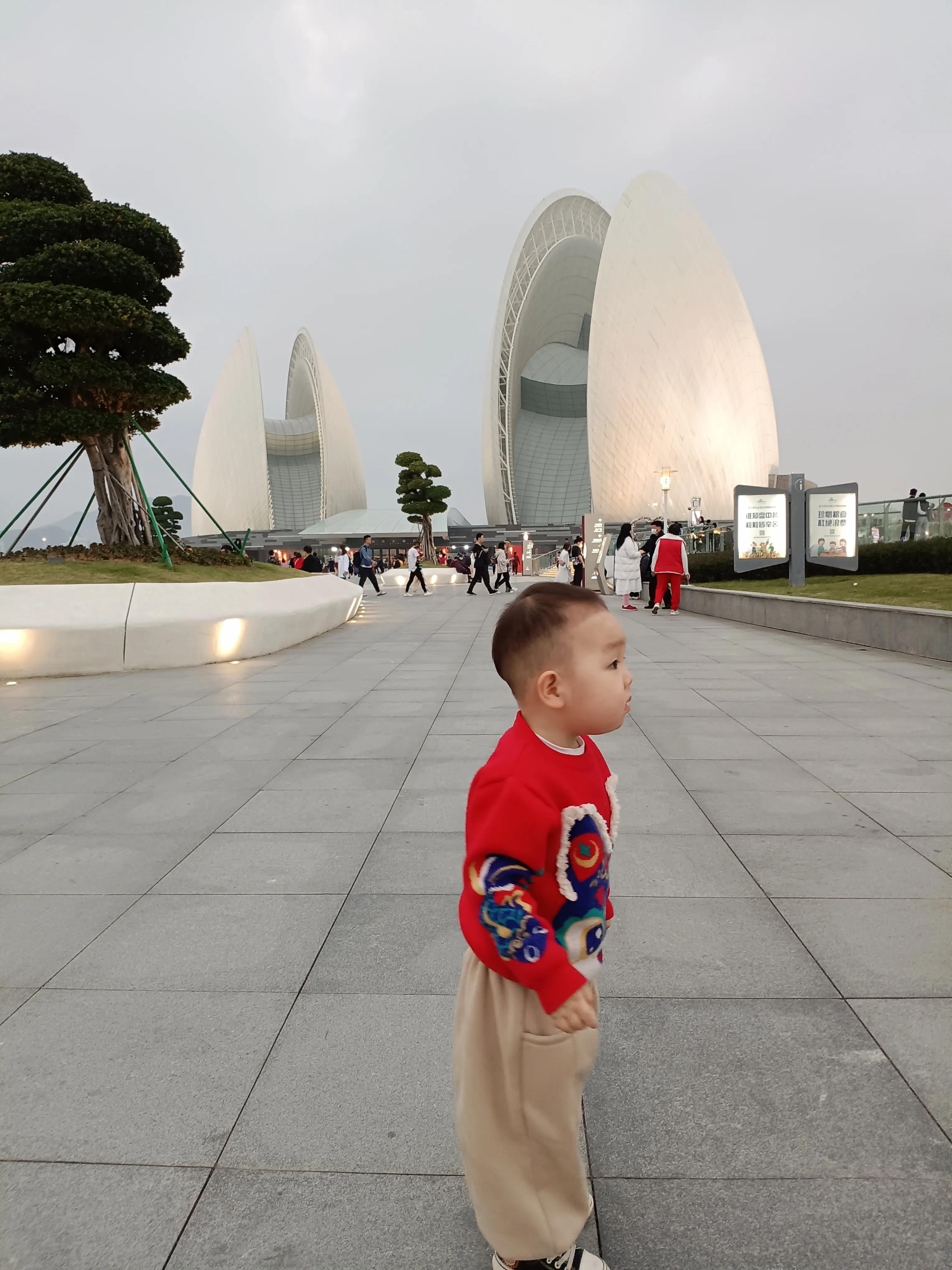 深圳和珠海有多远,路过珠海