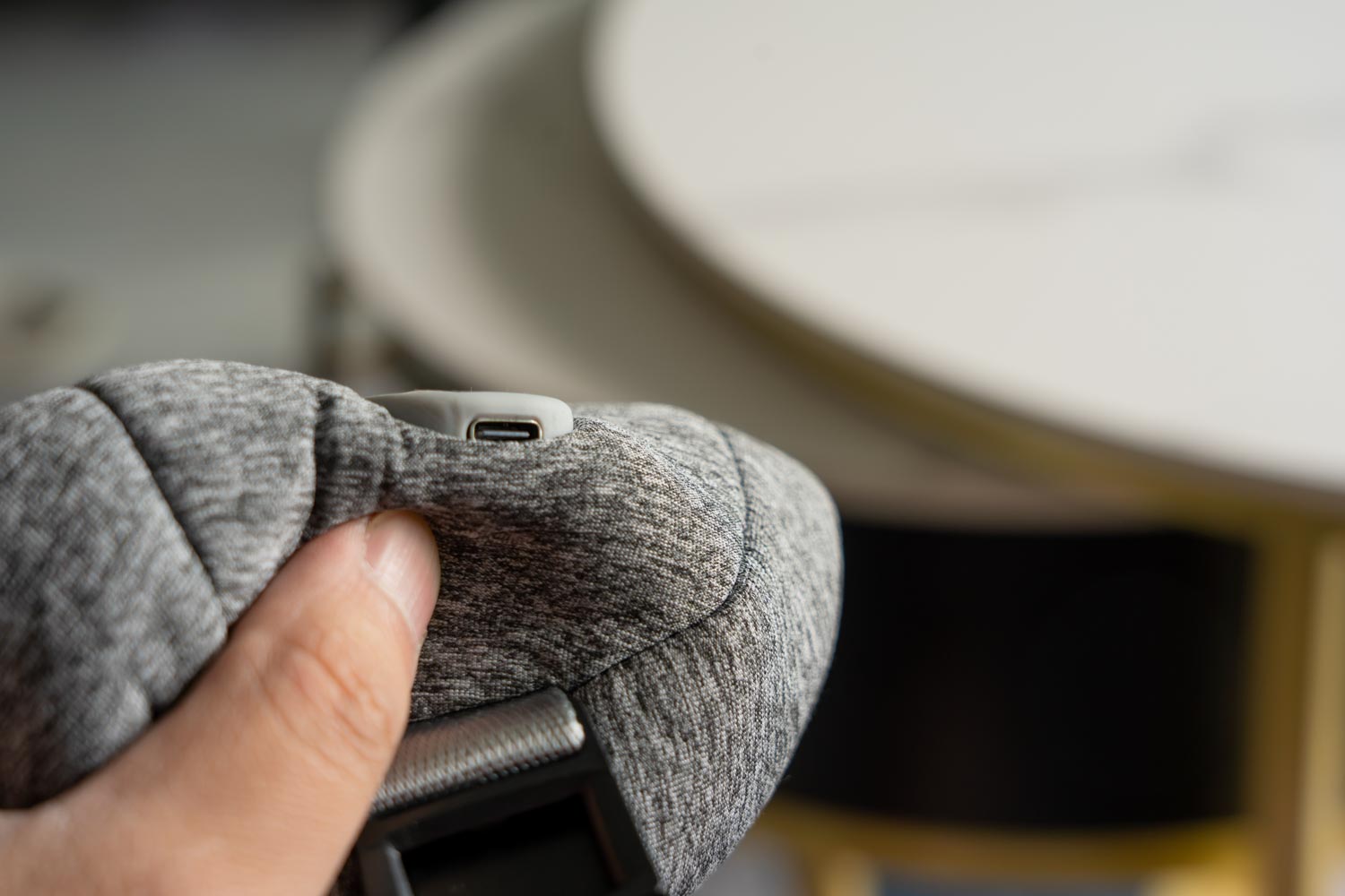 蓝宝肩颈按摩仪和skg哪个好用,肩颈椎按摩器测评