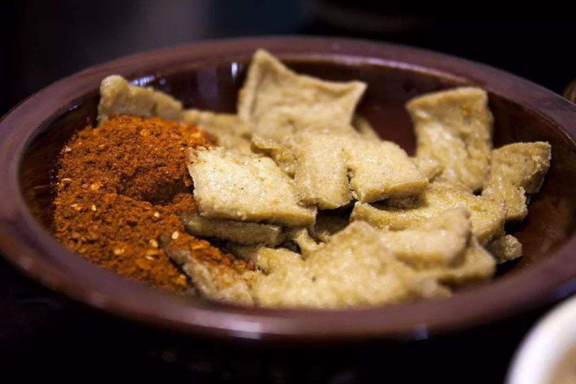 中国舌尖上的贵州美食地方特色菜,来贵州不得不品尝的两道贵州菜