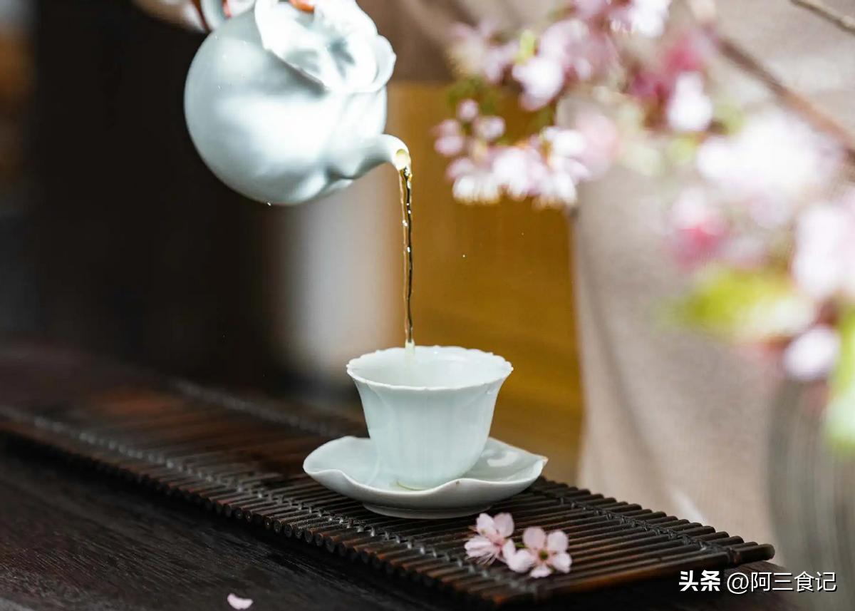 入秋后女人喝什么茶好,入秋减肥喝什么茶好