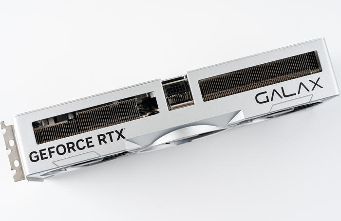 华硕proart4070ti开箱,华硕proartx670配什么显卡