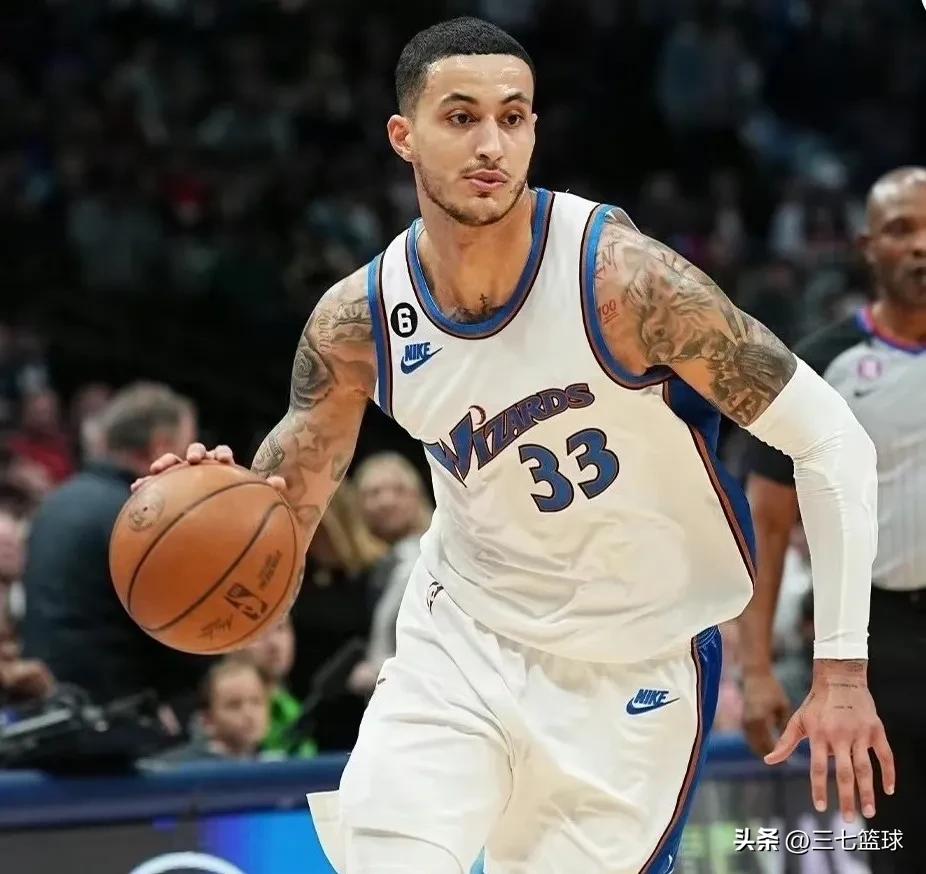 今日最佳阵容评选,利拉德39+10+6,字母哥36+13+9均落选