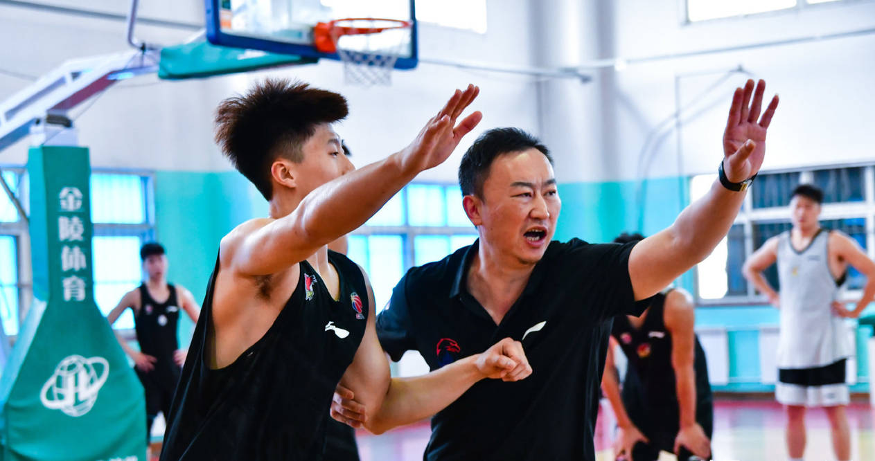 cba山东队主帅丁伟最新资讯,cba最新消息丁彦雨航