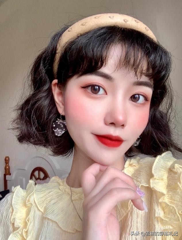 挂烫发型2020流行发型,今年流行的齐耳烫发有哪些发型