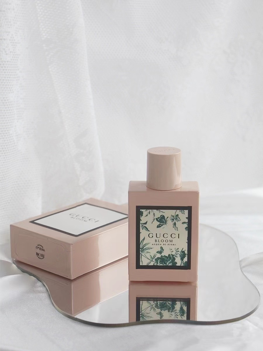 夏天必备香水大牌女,清新一点的有夏天味道的香水推荐