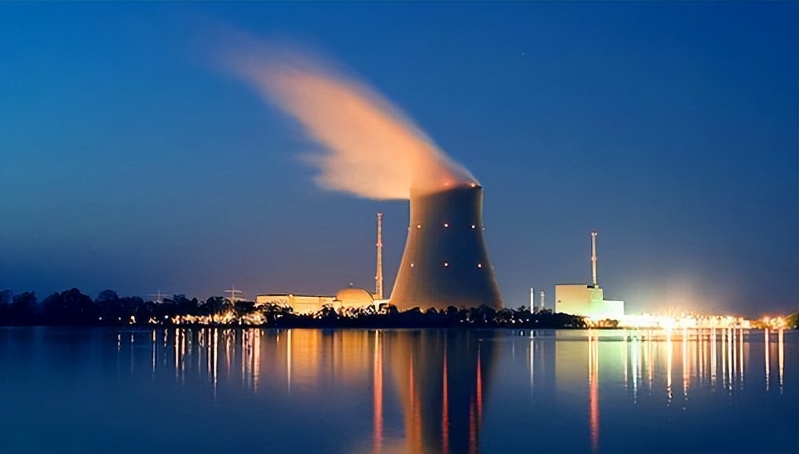 端碗吃饭放下碗就骂娘,端碗吃饭放下筷子骂娘是什么意思