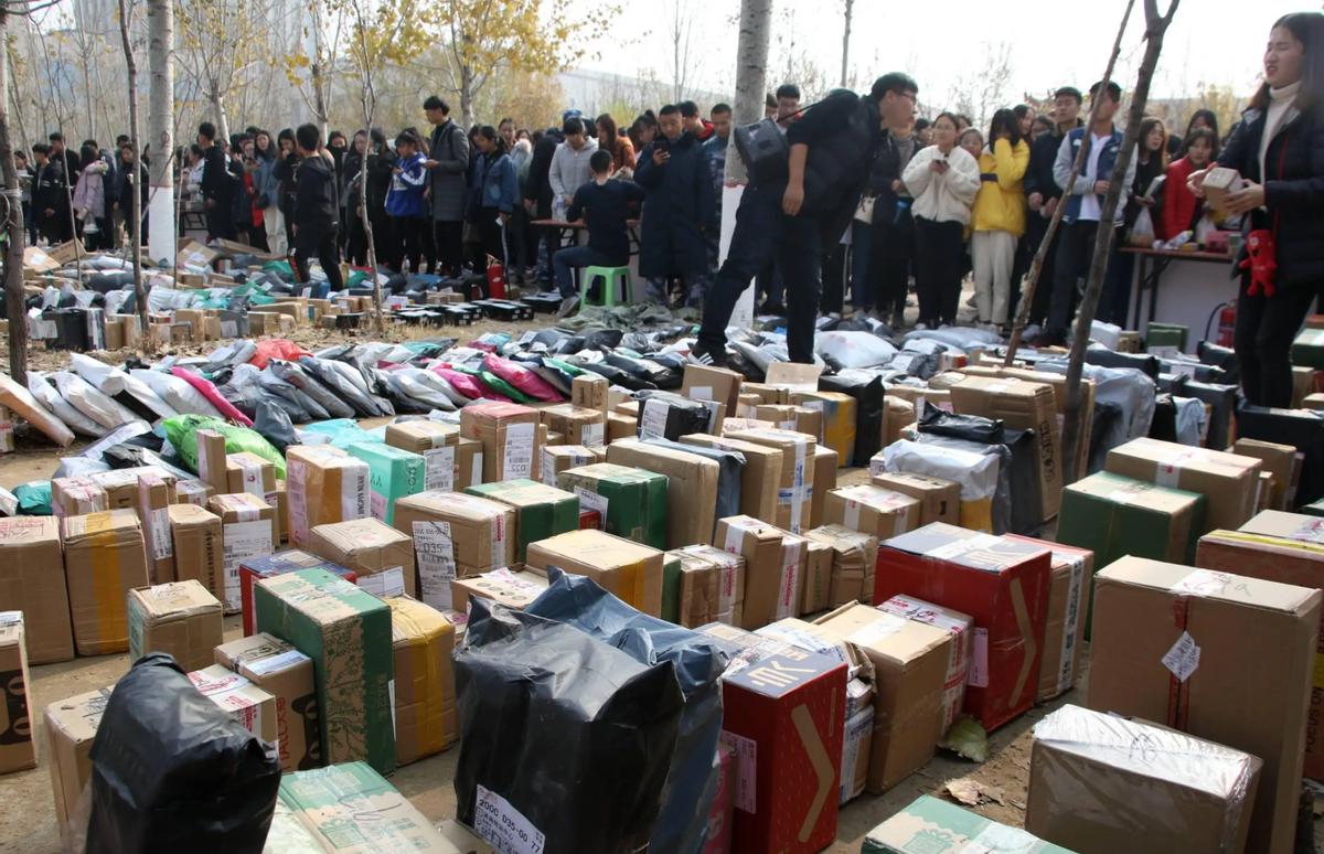 用消毒液能防护新冠病毒吗,新冠病毒在快递上可以用什么消杀