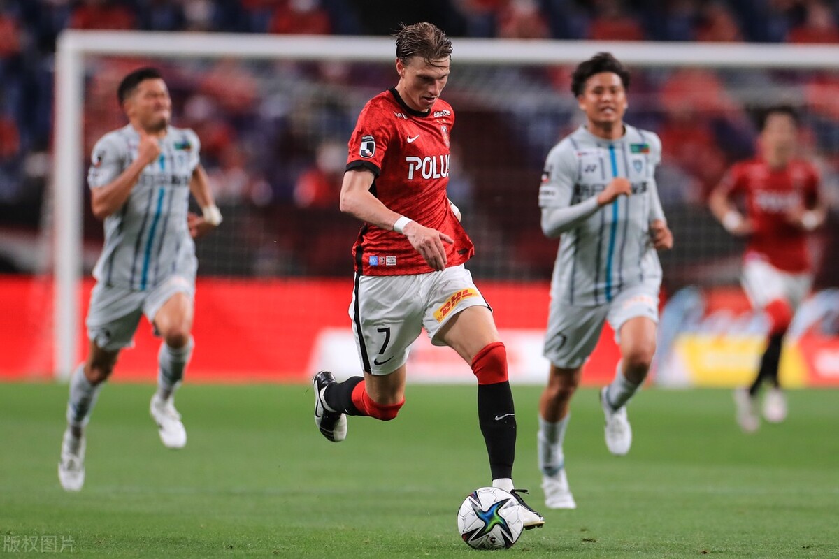 抗日精选：中游球队碰面谁能更胜一筹？鲸八主场强势能否擒获小鸟