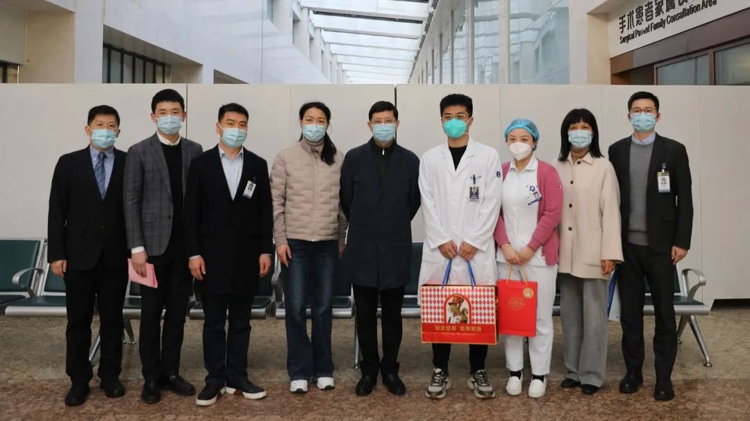 致敬国寿坚守岗位工作的人,致敬春节坚守在岗的同事们