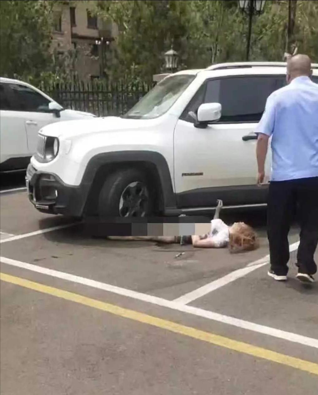 可怕!唐山一女孩被男友反复碾压致死,怎么识别人渣?