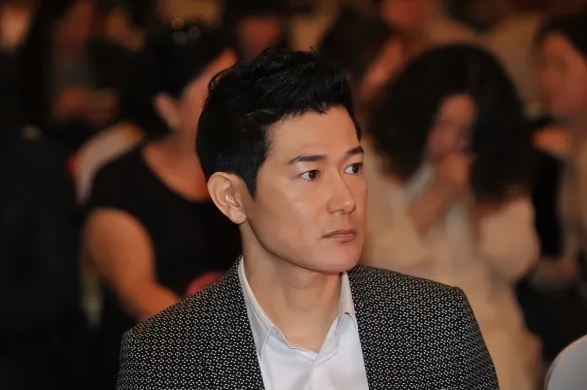 矢野浩二改名浩歌是日本人吗,矢野浩二改名浩歌了么