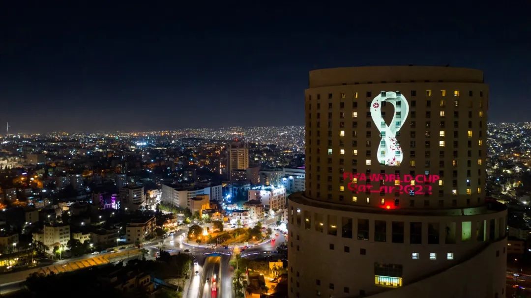 日本2:1获胜亚洲队连续爆冷,0:4落后翻盘日本