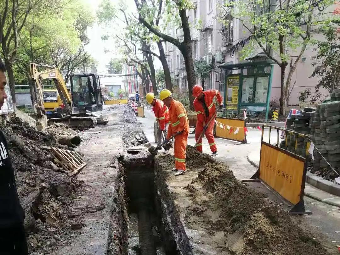 小区微改造环境大变样,天河体育西六运小区要大变样