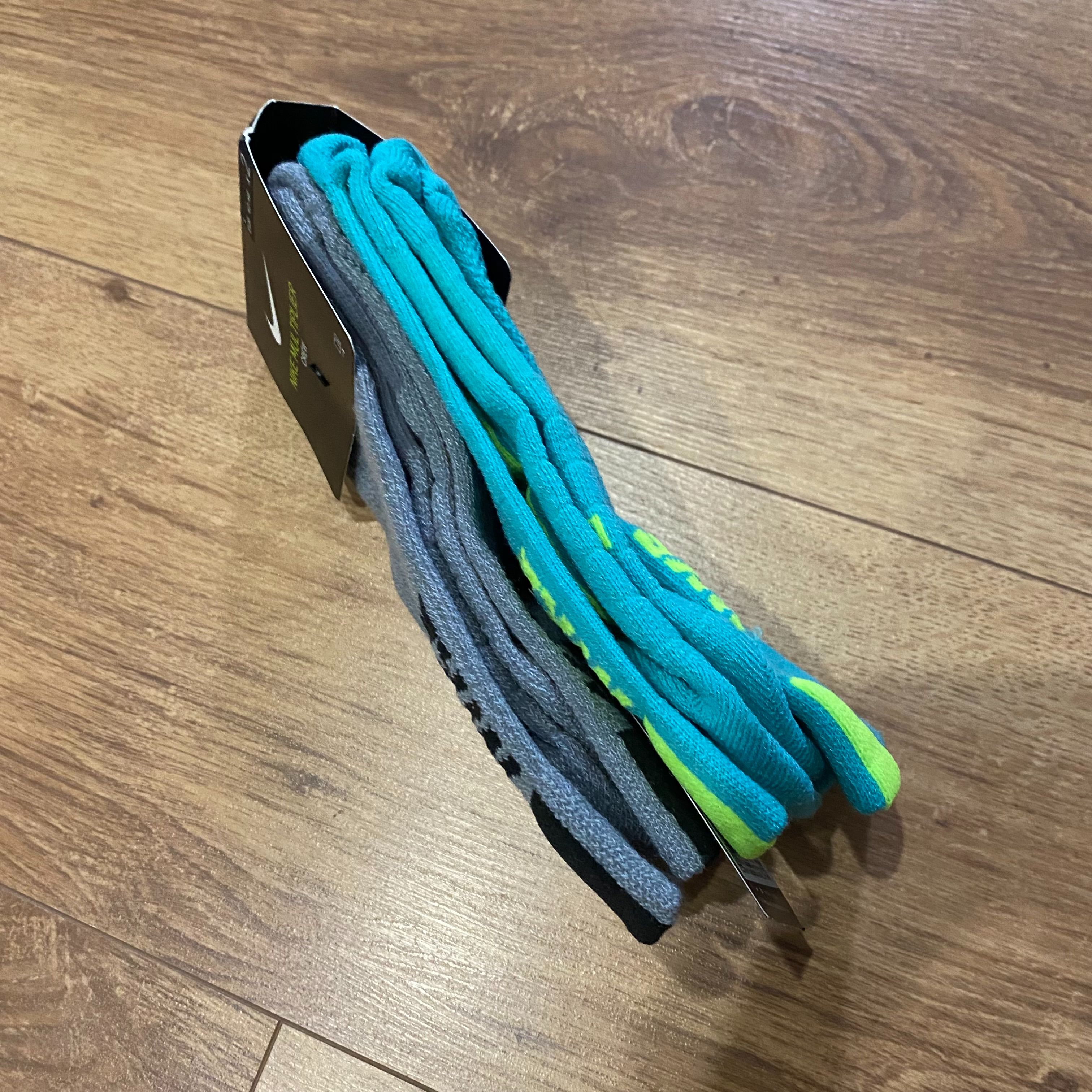 耐克长筒跑步袜,袜子消耗品