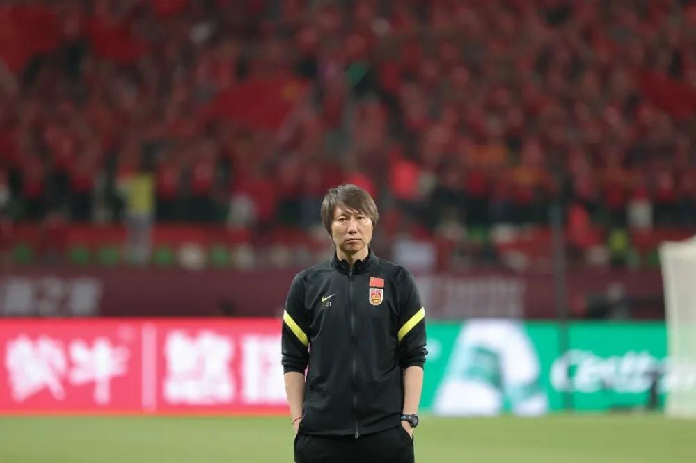 中国国家足球队主教练李铁近况,中国足球队员李铁现在什么情况