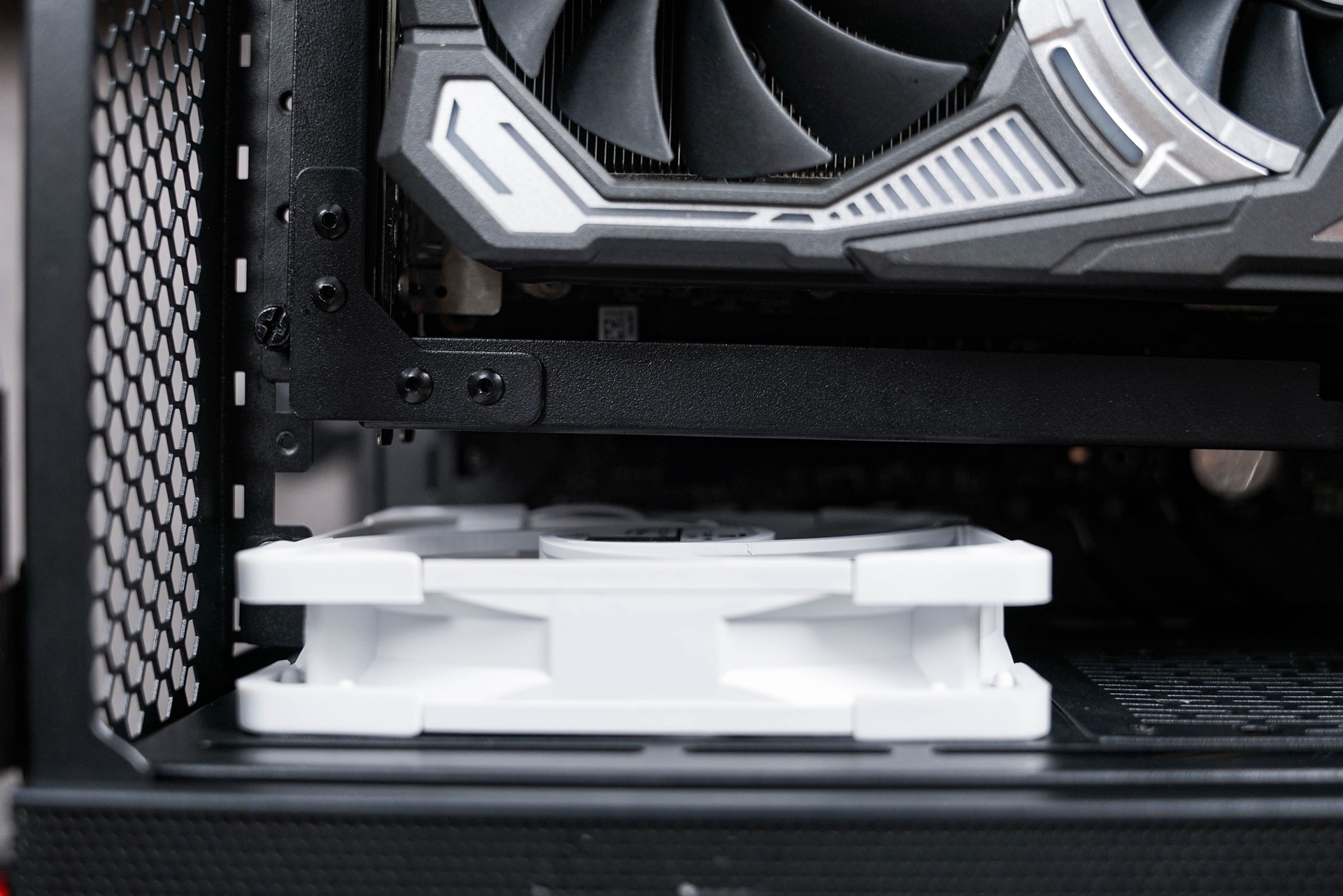 ddr5瑁呮満閰嶇疆鎺ㄨ崘,4500鍏冩渶寮篸dr5涓绘満閰嶇疆