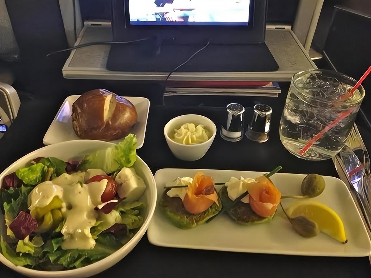 “求你退票吧！”男子买促销机票，20年后他成航空公司噩梦，为何