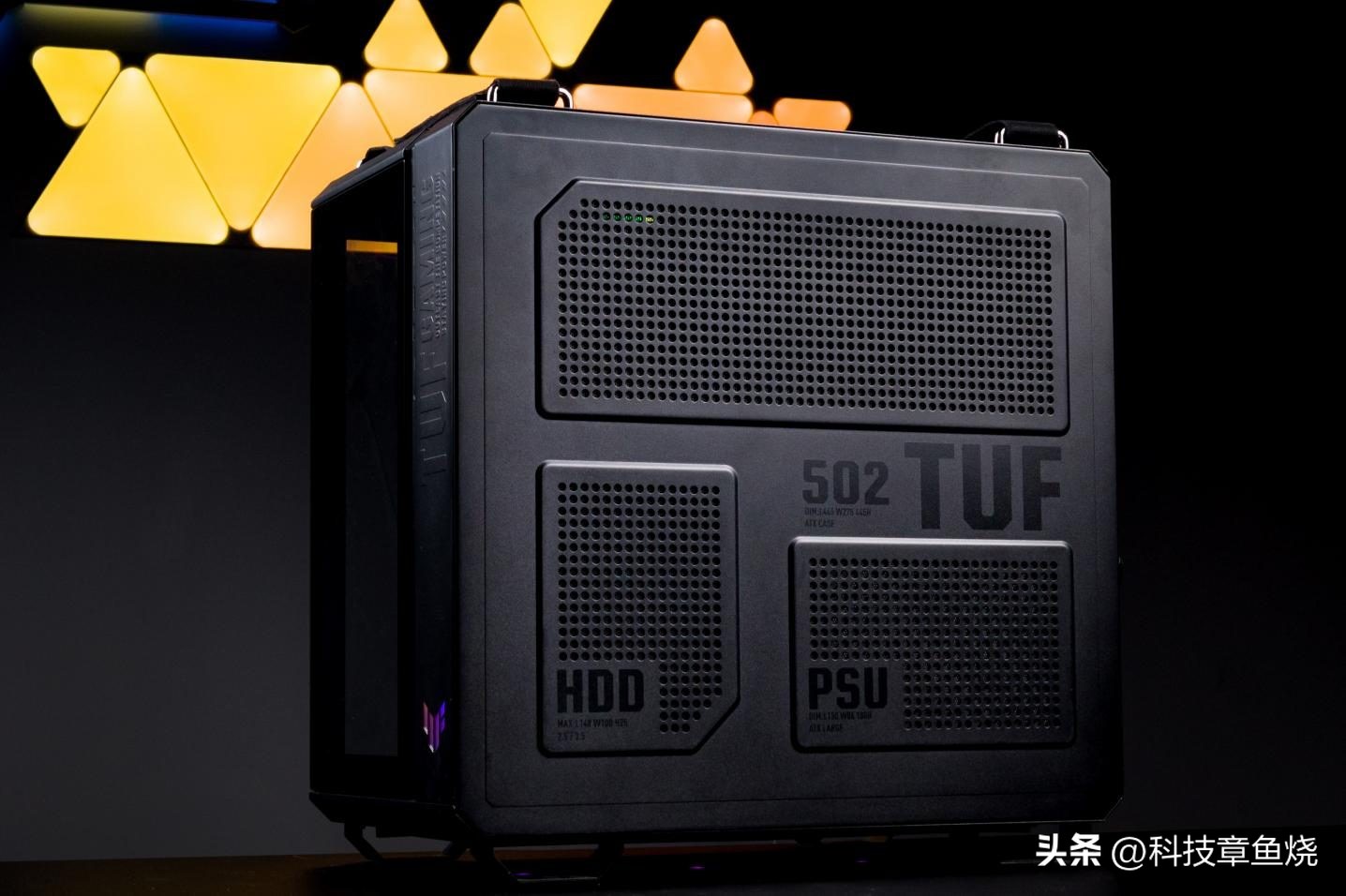 华硕tuf502机箱配置,华硕tuf502弹药库无界版机箱