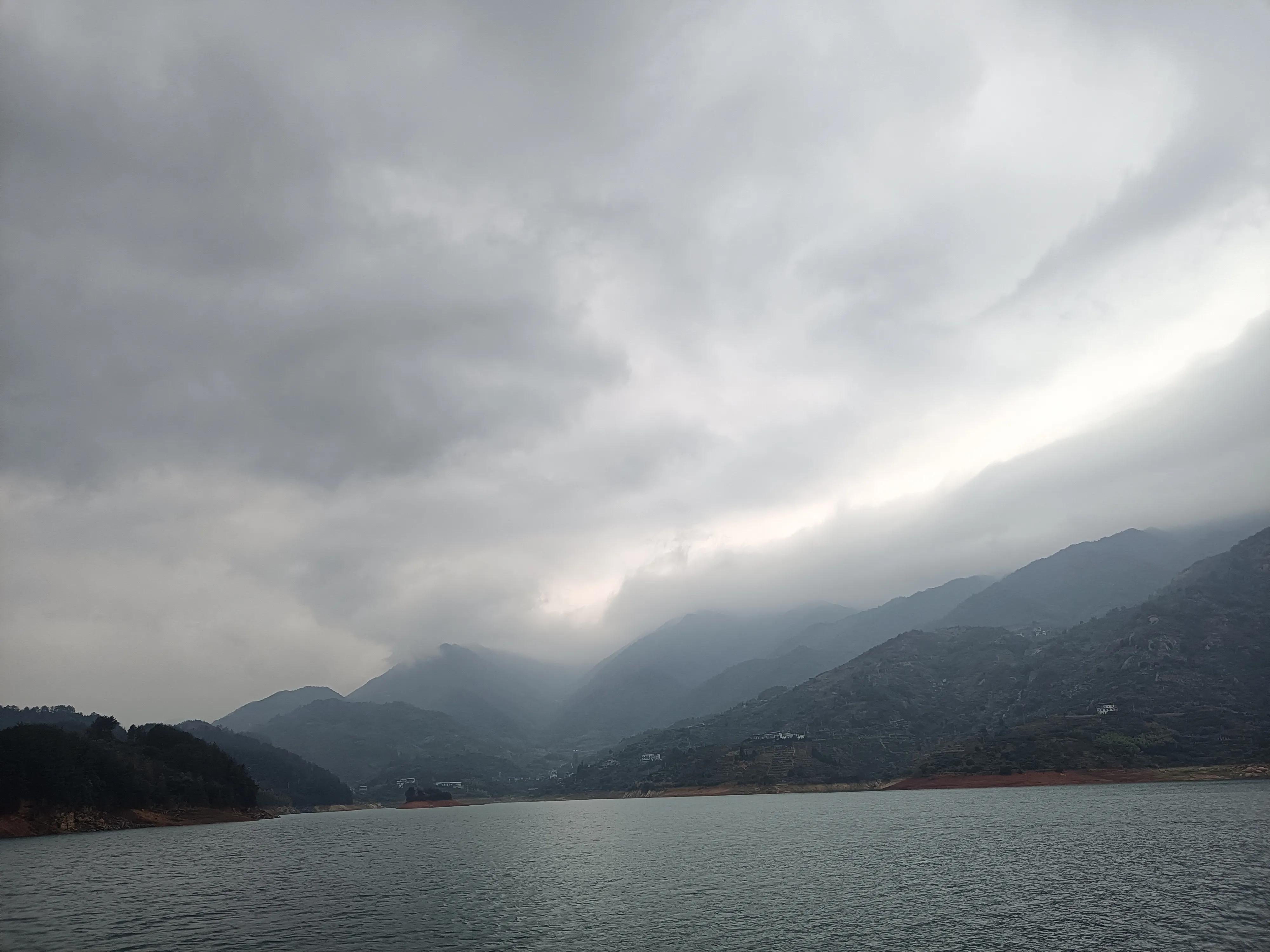 平凡的生活心里一定要有风景,平凡人的快乐人生