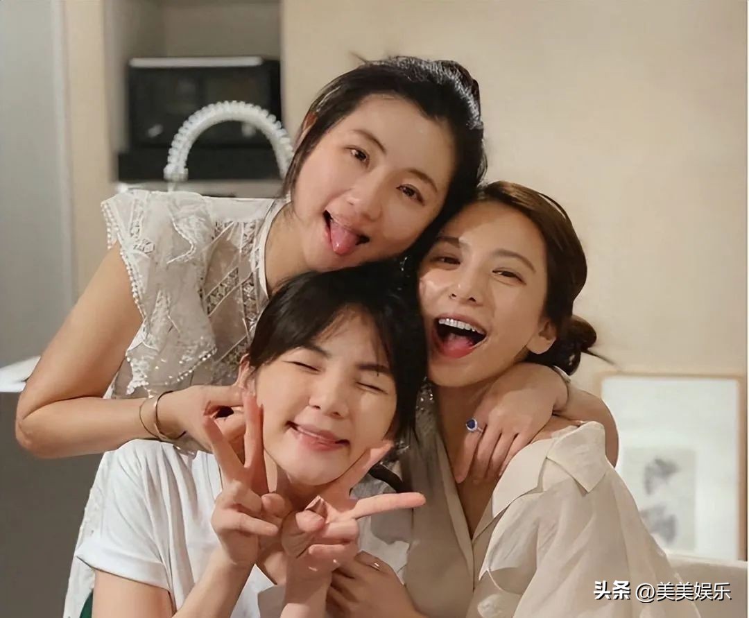 Selina官宣生子,Selina官宣怀的是男宝