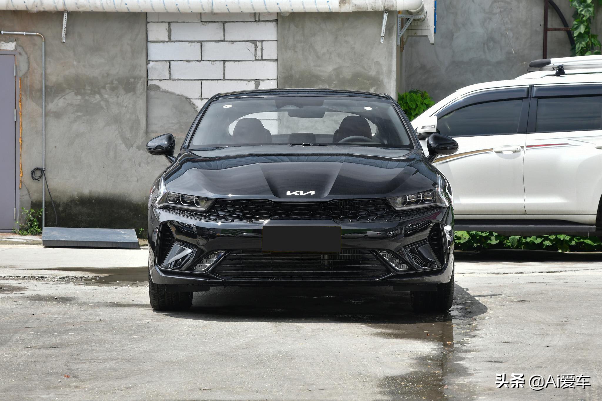 2019款全新k5,2.0t四缸四驱10万左右合资车