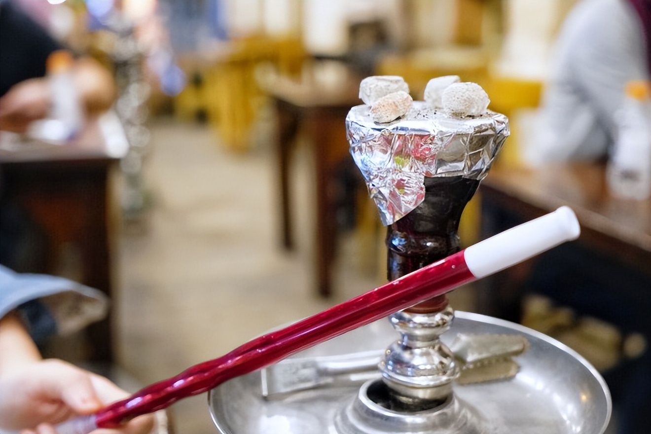 5种香烟列入黑名单以后别抽了,老烟民注意了九种烟被列入黑名单